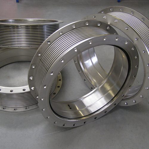 Réalisation compensateur de dilatation par ProSept en Vendée, conception et la fabrication des compensateurs de dilatation et des tuyaux flexibles métalliques