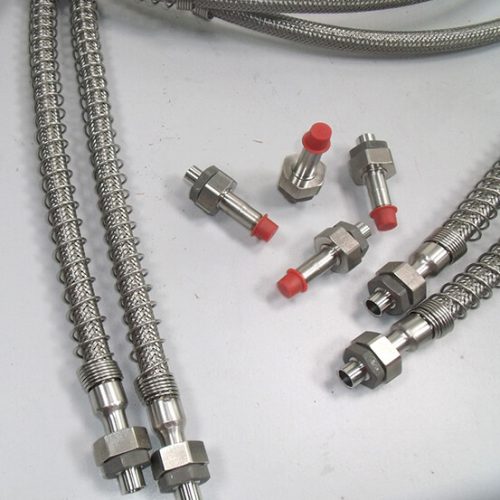 Réalisation tuyaux flexibles par ProSept en Vendée, conception et la fabrication des compensateurs de dilatation et des tuyaux flexibles métalliques